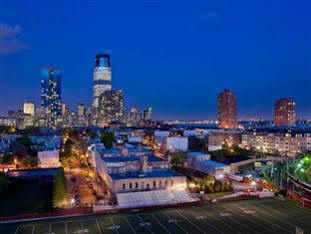 Luxy Suites Grand Jersey City Exterior photo